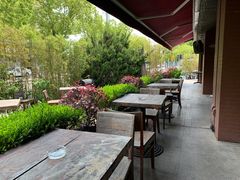 -Geneva日内瓦餐厅(西郊宝成花苑店)