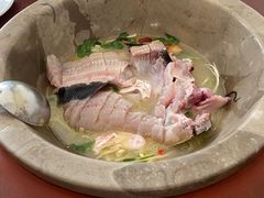 -姚记抚仙湖石锅鱼庄