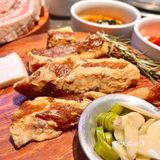 纯韩式口味，却也意外的好吃～店子就在汉江创业园二楼