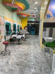 -爆米花儿童美发乐园