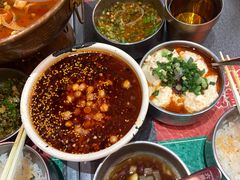 -成都你六姐·牛肉冒菜(城市集市合生汇店)