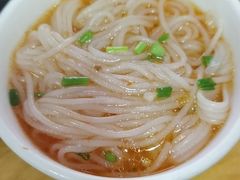 -李记特色罐罐米线(重庆中环大厦店)