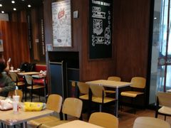 大堂-汉堡王(房山绿地缤纷城店)