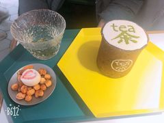 -茶是一枝花泡茶店