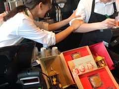 -星巴克臻选(宁波世纪东方广场店)