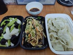 -小船渔村·大连菜(新华街店)