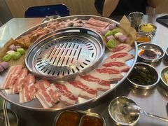 -哈哈碳都·牛肋条无限自助烤肉(宝龙店)