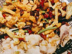 -小鱼小牛·鱼牛干锅·脆鱼火锅(世欧广场店)