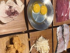 -银米·云南传统过桥米线(双廊黑金冠店)