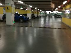 -久光百货-地下停车场