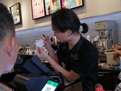 -星巴克(深圳龙华人民北店)