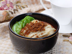 -贯一台湾牛肉面(八一七中路店)