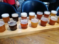 -爱啤精酿·民谣酒馆(滨江店)