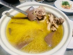 -佬太公海鸭·海鲜大排档(上海总店)