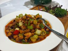 -回府君悦·疆派传承菜(西虹路店)