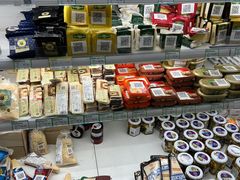 -婕妮璐超市 Jenny Lou’s Shop(三里屯店)