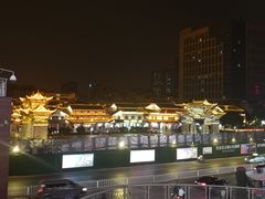 -老滇山寨•云南特色菜•地方菜•民族风情歌舞表演(金碧店)