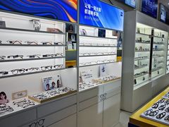 -诺柯视眼镜-蔡司依视路官方工厂店(淞南一店)