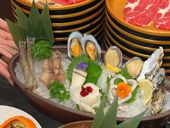 -牛YO寿喜烧·铁板烧和牛火锅自助(市府恒隆店)