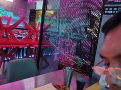 -燥次·烧烤酒场(万象城店)