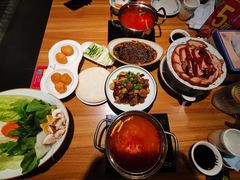 -龙聚德北京烤鸭(沙坪坝华宇A馆店)
