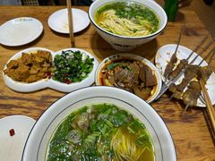 -杨记清芳牛肉拉面(京广路店)