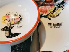 -新白鹿餐厅(银泰西湖文化广场店)