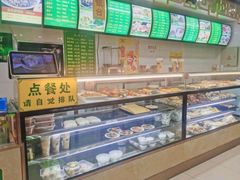 面包甜点陈列柜-白魁老号饭庄(交道口店)