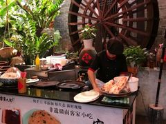 -客家大院·非遗赣南客家菜(郁孤台店)