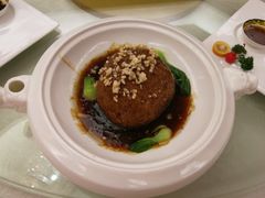 红烧狮子头-银都上海菜馆(粤海东路店)