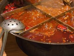 -白乐天毛肚火锅馆(解放碑店)