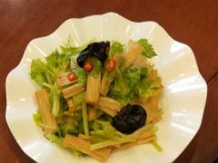 芹菜腐竹(豆黄金)-牛街·马辈儿涮肉(牛街二店)