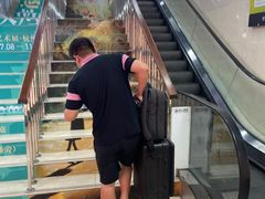 -宝龙城(杭州滨江店)