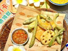 -小小集渔·泰式大排档(太古里香槟店)
