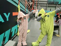 -极限PLAY运动娱乐新世界·团建派对潮玩休闲馆·室内蹦极高空游乐园
