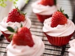 春樱草莓蛋糕-星巴克(广州正佳广场4层店)