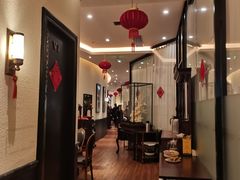 -醉辉皇上海之巅(上海中心大厦店)