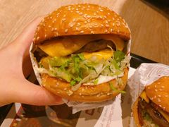 -The Habit Burger Grill 哈比特汉堡(复兴soho店)