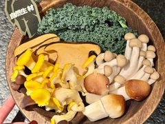 -三出山火锅(万象天地店)