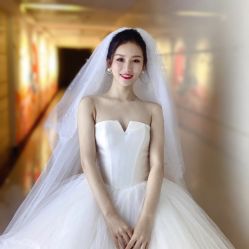 点击看大图 -禧嫁茗品设计师婚纱集成馆
