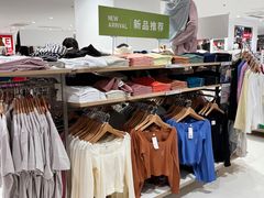 -优衣库(重庆星光时代广场店)