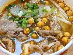 生烫鲜牛肉粉-江三王记牛杂馆(总店)