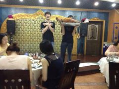 -维吾尔餐厅(宜山路店)