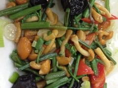 山野小炒-哈尔滨风味小吃东北菜(五角场店)