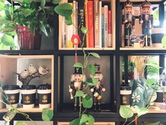 -ZING COFFEE 镜咖啡