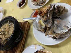 石锅蒜蓉蚝煲-蚝家菜馆(沙井店)