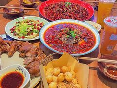 -先启半步颠小酒馆(白麓里店)