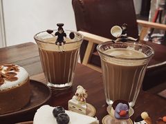 -Double cafe
