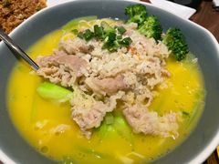 -港丽餐厅(杭大店)