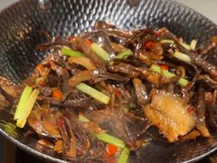 -佬麻雀·剁椒鱼头(京基KK One店)